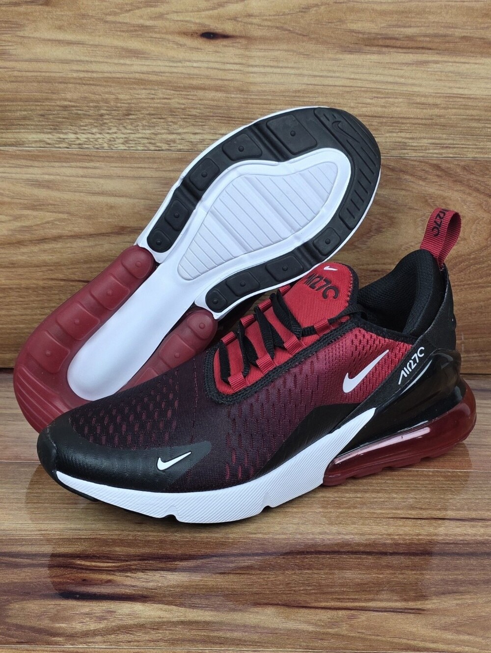Nike Air Max 270 (GS) Gym Red/Black/White Size 6.5Y/Womens Sz 8 New (943345 603)